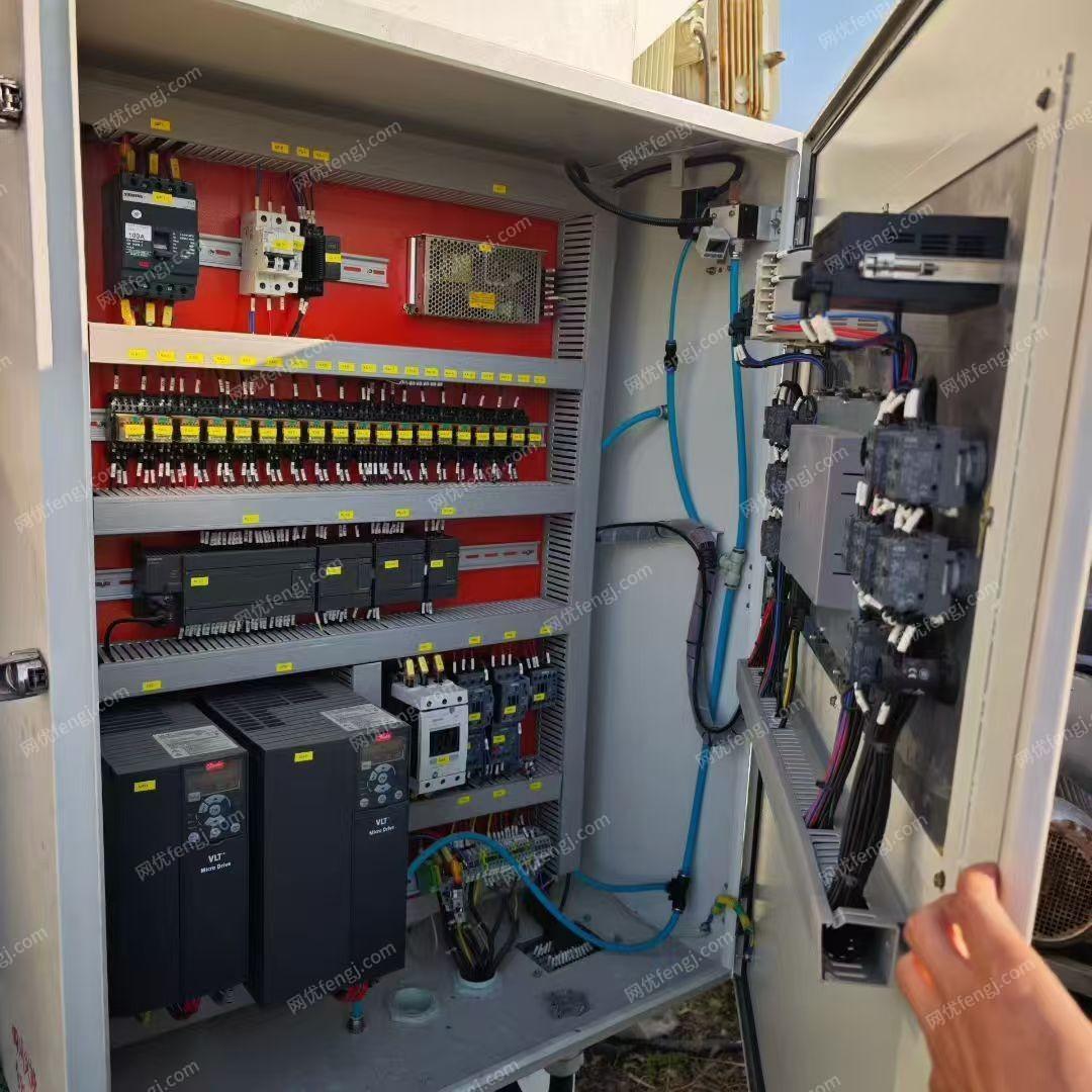 出售兩臺(tái) 金銀河200升真空行星攪拌機(jī) 其它化工設(shè)備價(jià)格