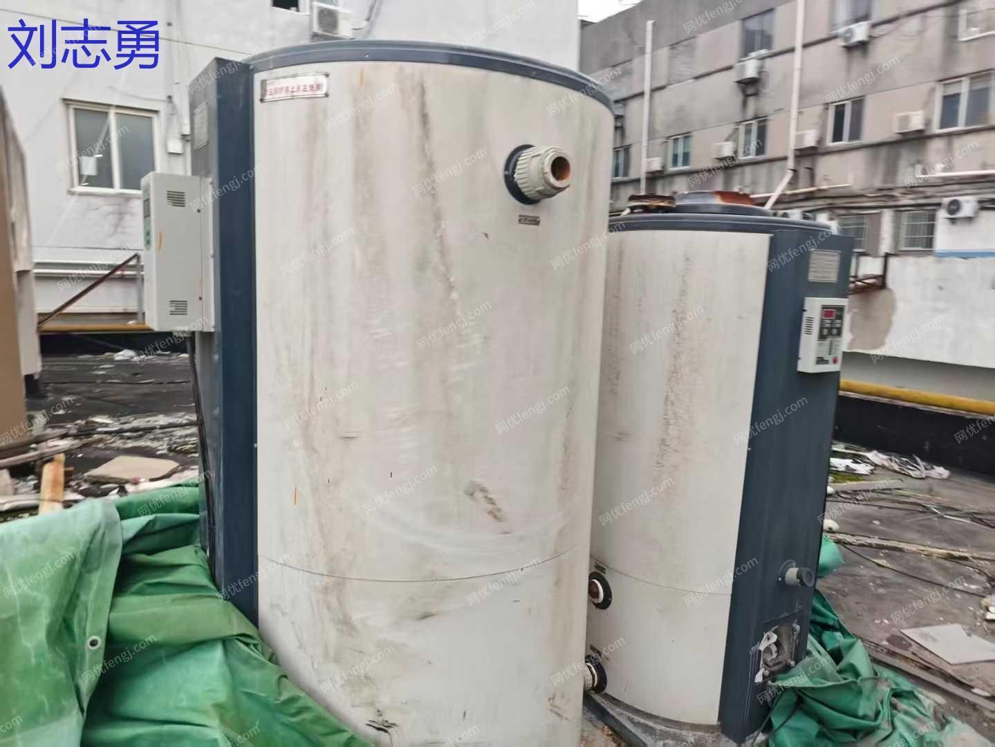 出售各種型號燃?xì)馊加蜔崴仩t 二手鍋爐回收