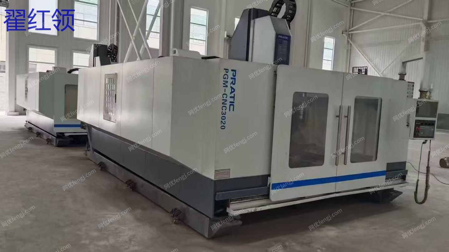 低價出售同款四臺普拉迪龍門3020型材機(jī) 二手加工中心回收