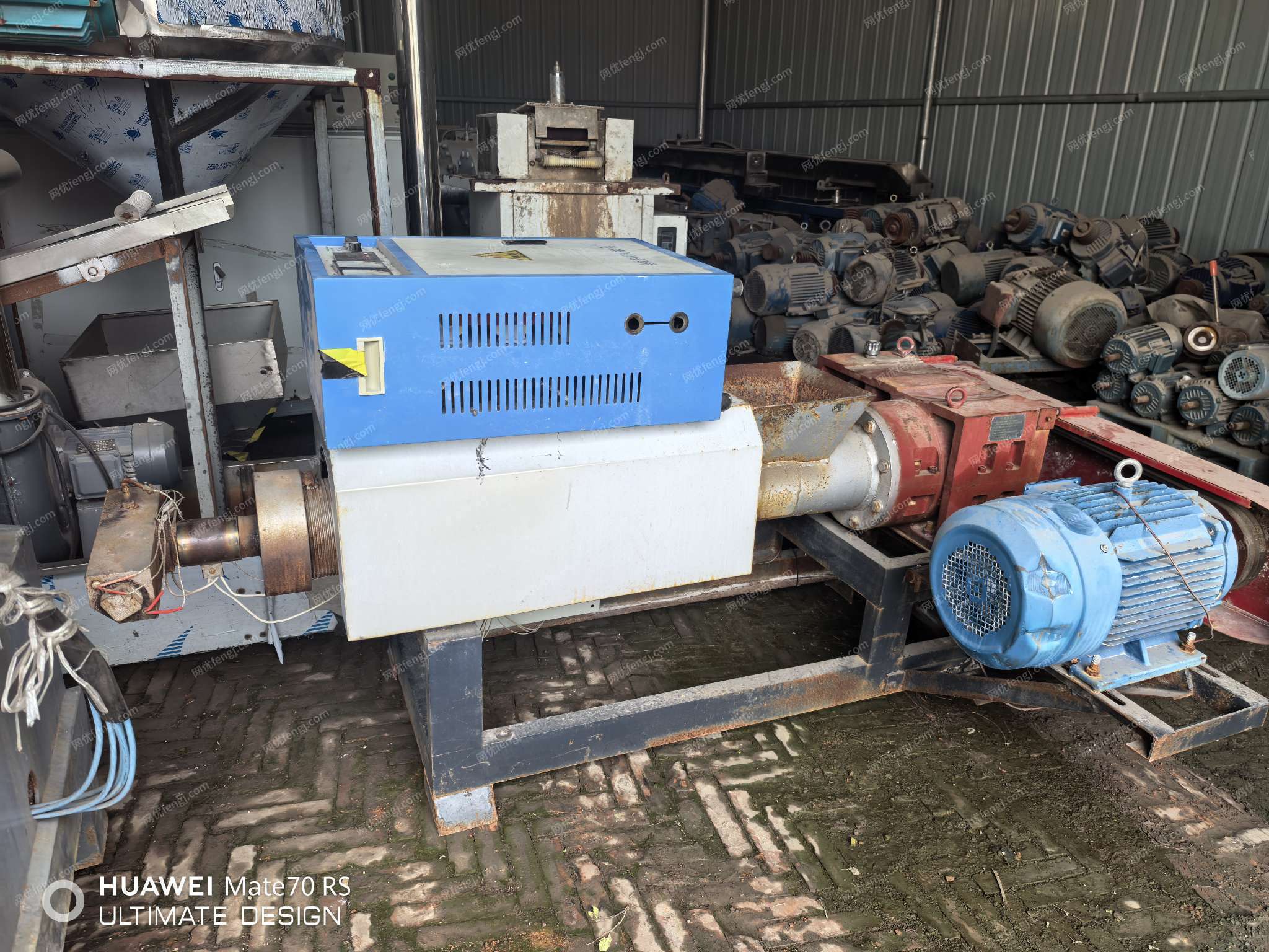 泡沫冷壓塊熱熔塊造粒機 二手造粒設(shè)備回收