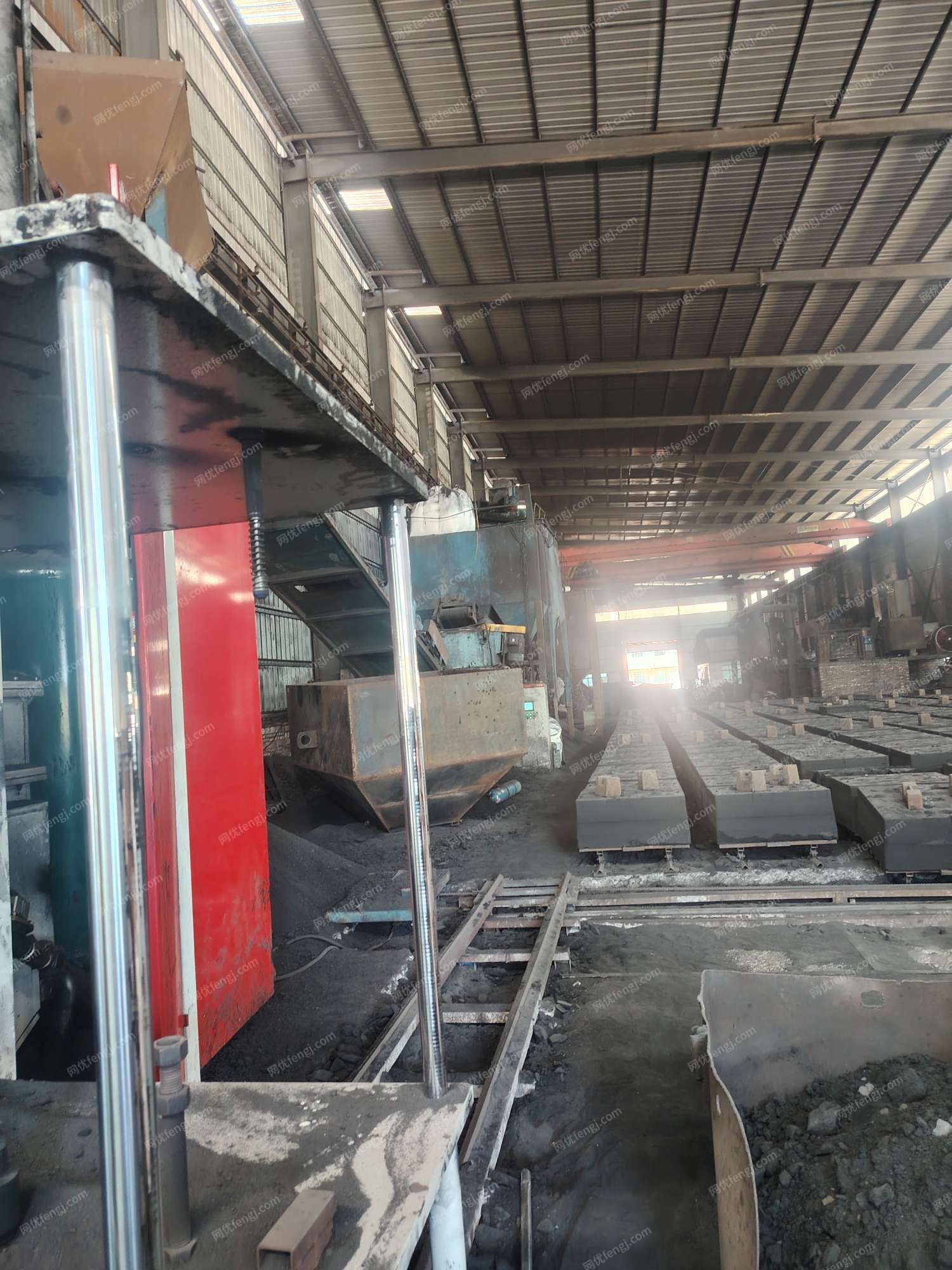 850x950造型机沙处理推箱设备