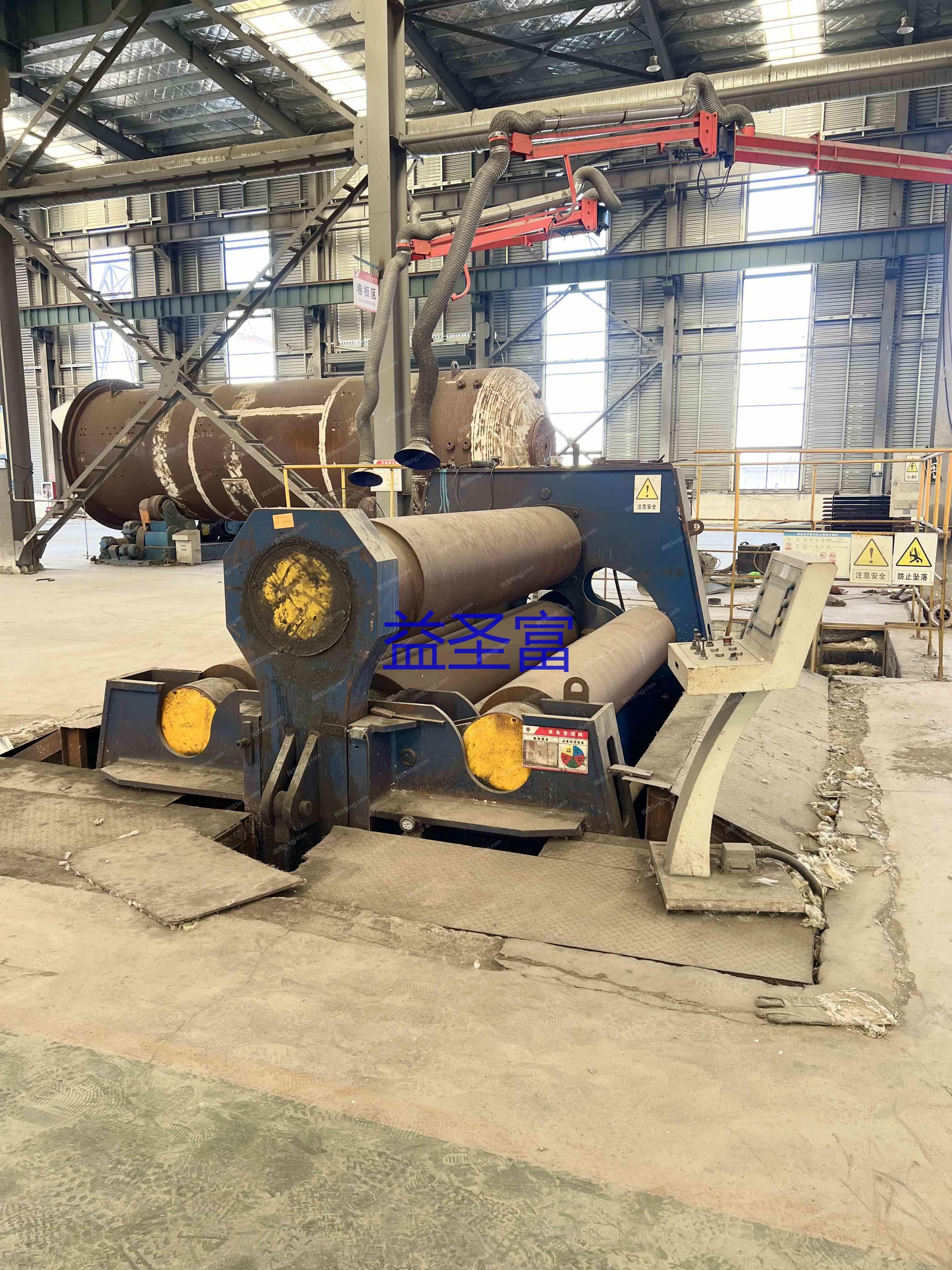 二手卷板机出售