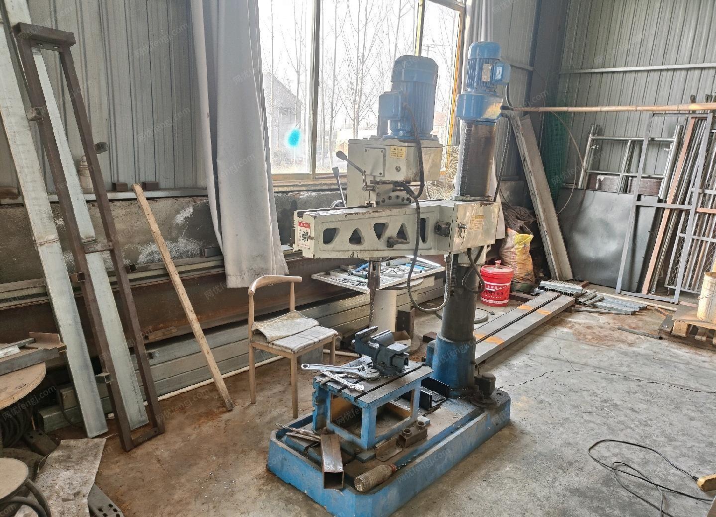 山东济南3032钻床一台 需要的联系