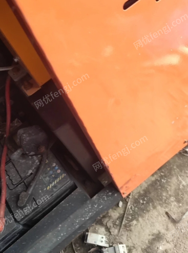 广东肇庆火车头HBT4102混凝土输送泵出售