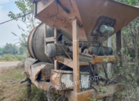 四川德阳混凝土搅拌机出售