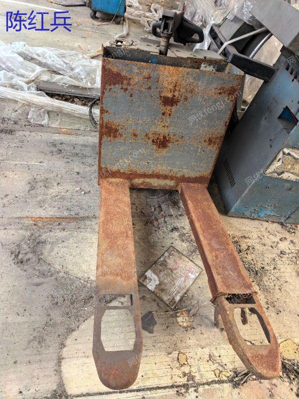 二手封边机出售