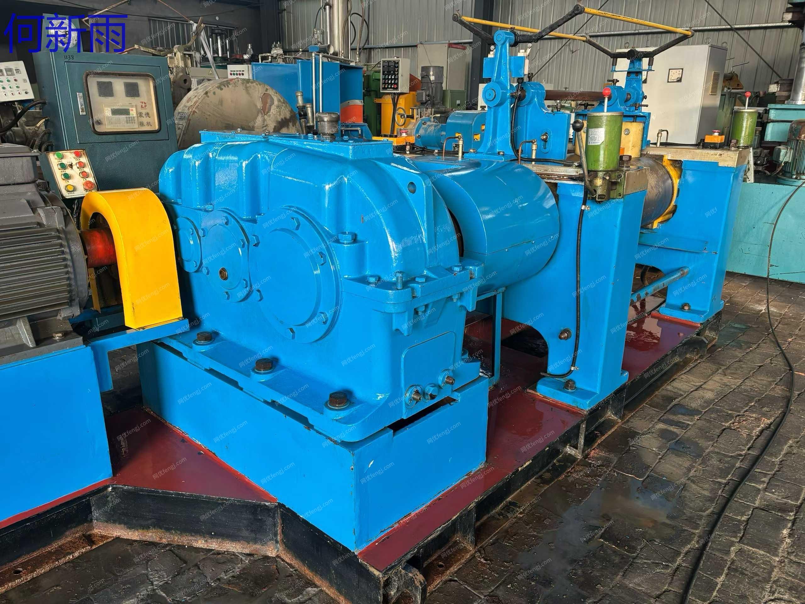 二手炼胶机出售