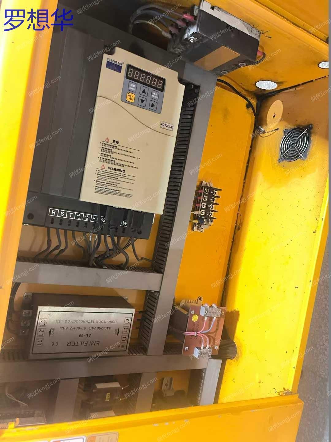 二手立式注塑机回收