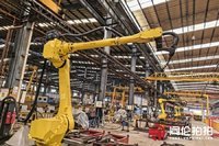 12��18�չ�����������װ���������޹�˾���еĺ��ӻ�����M-710iC/20L������ͺţ�A05B-1125-B205�������ţ�C047181�����кţ�R20Y2081A��1����������