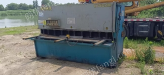 江苏无锡12*2500海特QC12Y液压摆式剪板机出售