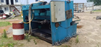 江苏无锡12*2500海特QC12Y液压摆式剪板机出售