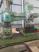 出售沈阳中捷油压3050/1.6米摇臂钻2台