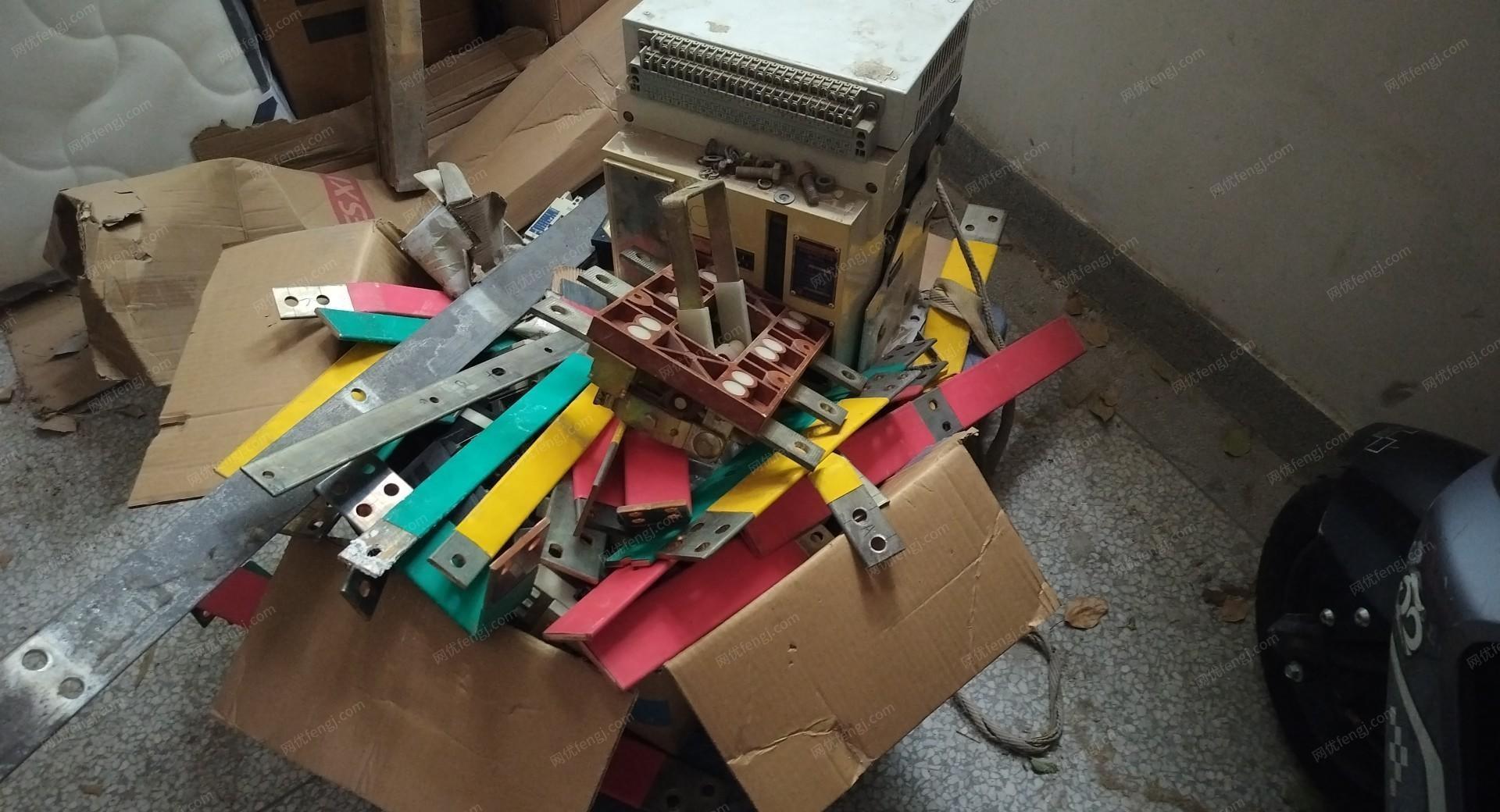 二手載貨電梯價格