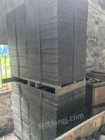 出售全新弯头、斜三通、反水弯等铸铁管件十几吨