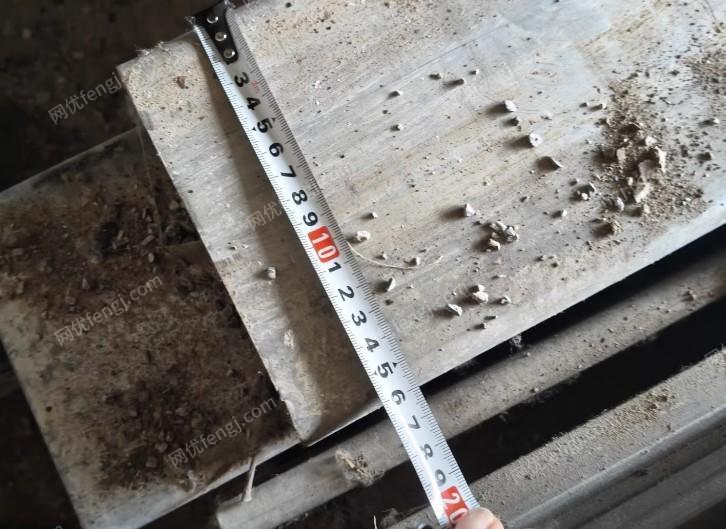 天津工地用的6米长35根c行檩条处理