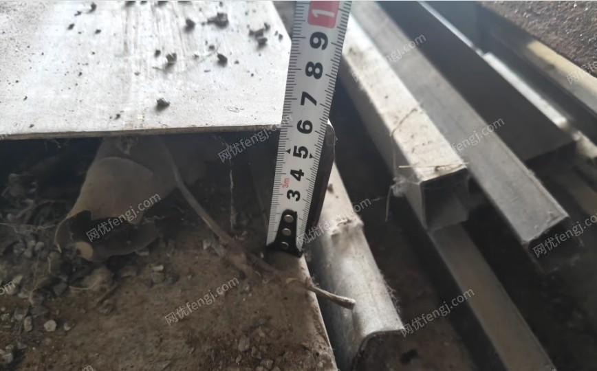 天津工地用的6米长35根c行檩条处理