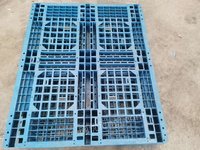 9新塑料托盘周转箱出售