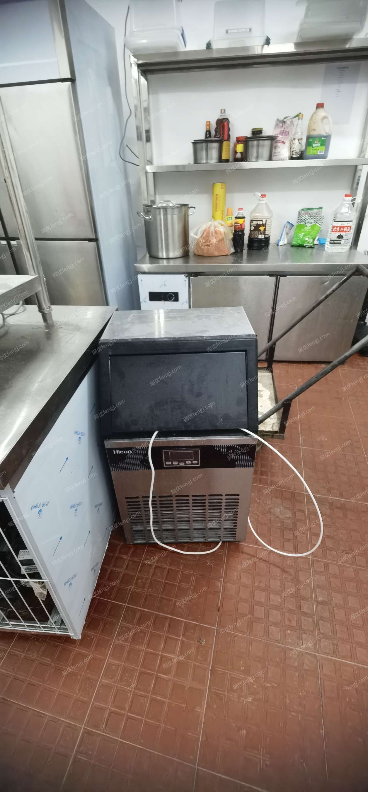 2折转让包子铺制作设备