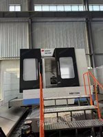 转让9成新纽威110H数控镗铣床、BT50齿轮头、工作台1400/1250