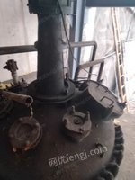 潍坊高密出售1.5吨、2吨搪瓷反应釜、2台500L搅拌罐