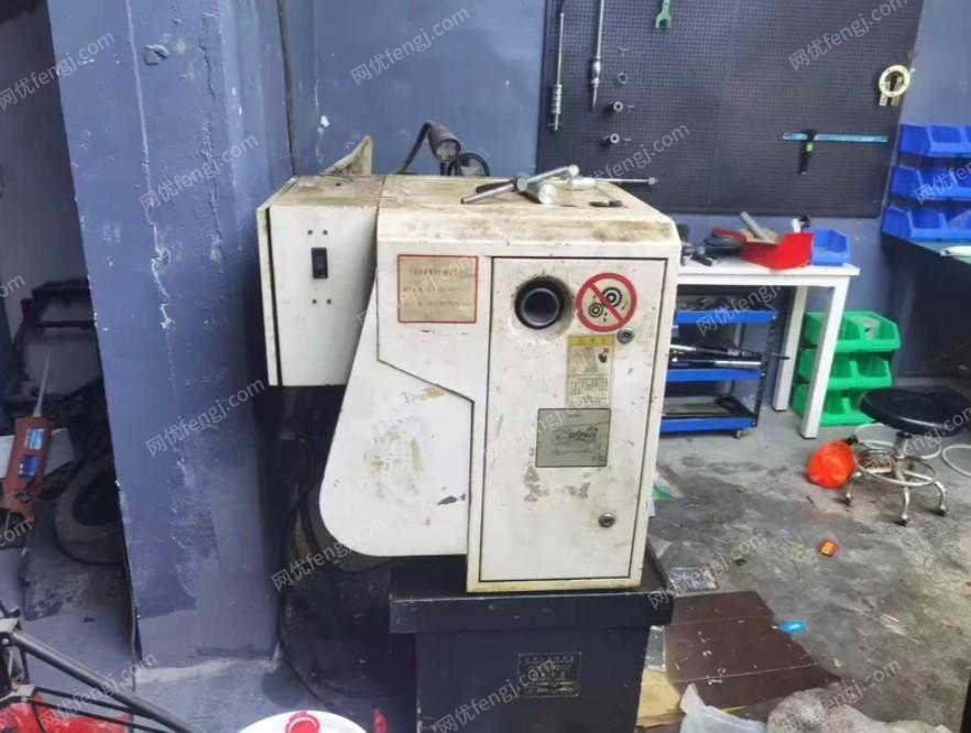 广西南宁出售大连CDS6136车床
