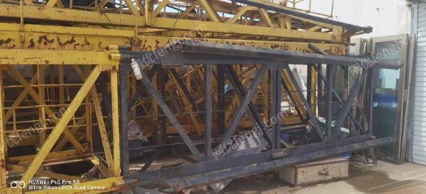 两台成品2013年10月份闲置华夏4708塔吊,每台10节