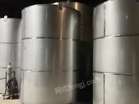 各种型号的不锈钢储罐整体采用304不锈钢材质