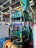 出售＿南通锻压200吨大台面液压机