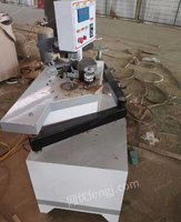 出售一台曲线封边机