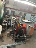 转让二手钢结构C型钢设备，二手彩钢瓦C型钢设备二手C型钢设备二手全自动C型钢