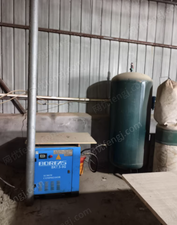 江西宜春 三工序开料机、封边机、退台锯、螺杆空压机、吸尘器等木工设备出售