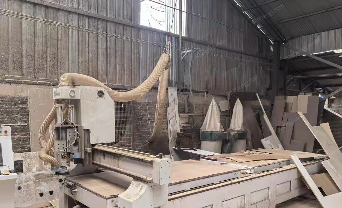 河南郑州雕刻机 开料机 圆盘锯 封边机出售