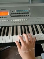 雅马哈KB-190,61键电子琴出售