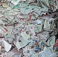 创新一路废品店出售旧报纸10吨/月