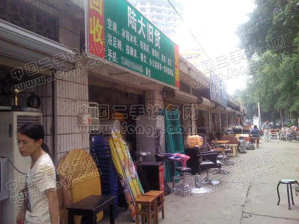 南宁中兴桥北旧货集散市场