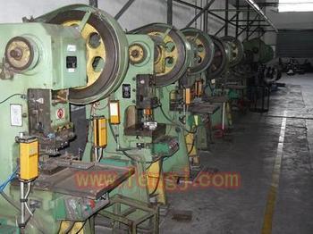 Whole plant recycling closure of factory