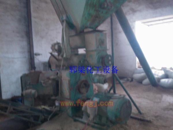 A full set of 420 feed processing equipment