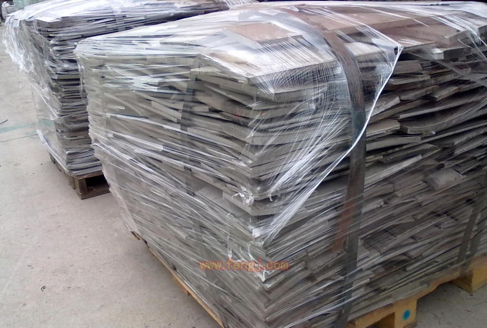 Large Selling stainless steel scrap 2205