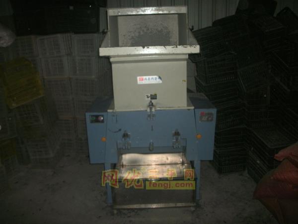 二手塑料破碎機(jī)出售