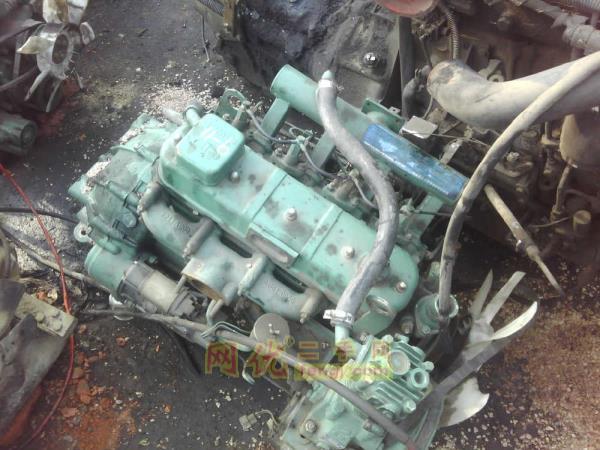 Selling second-hand Xichai 490 engine