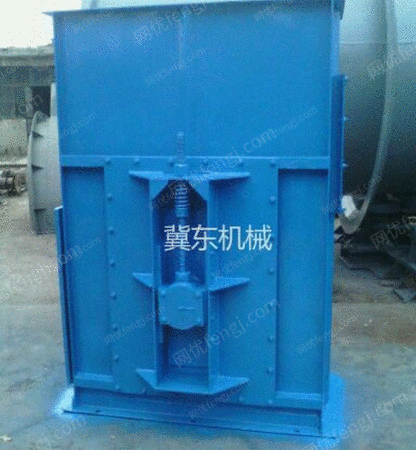 中古NEリフト数台販売