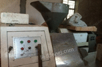 二手油类设备供求 榨油设备供应          转让益加益榨油机300型全套