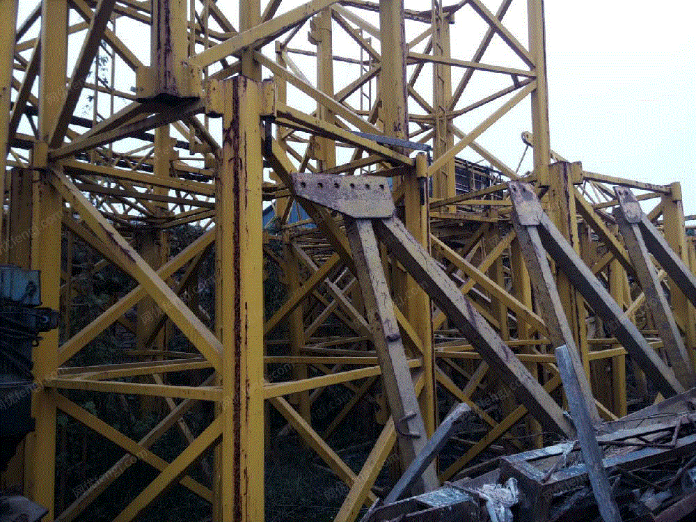 出售二手山东明威型号5610四台总高度370米