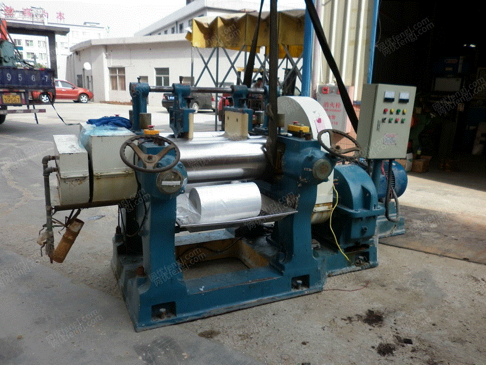 出售二手飞力12寸炼胶机