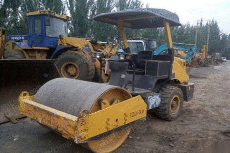 二手压路机出售