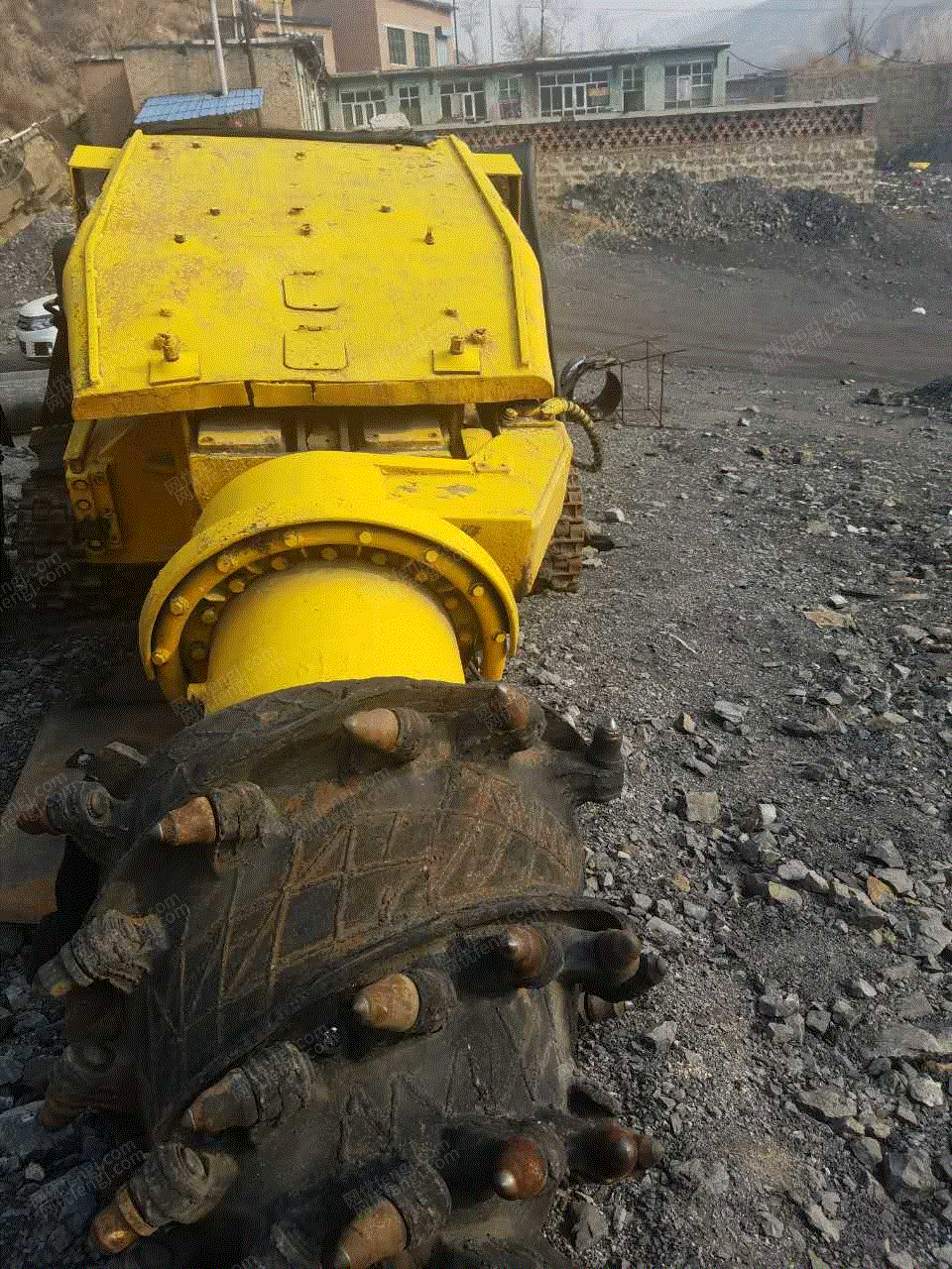 二手采掘设备出售
