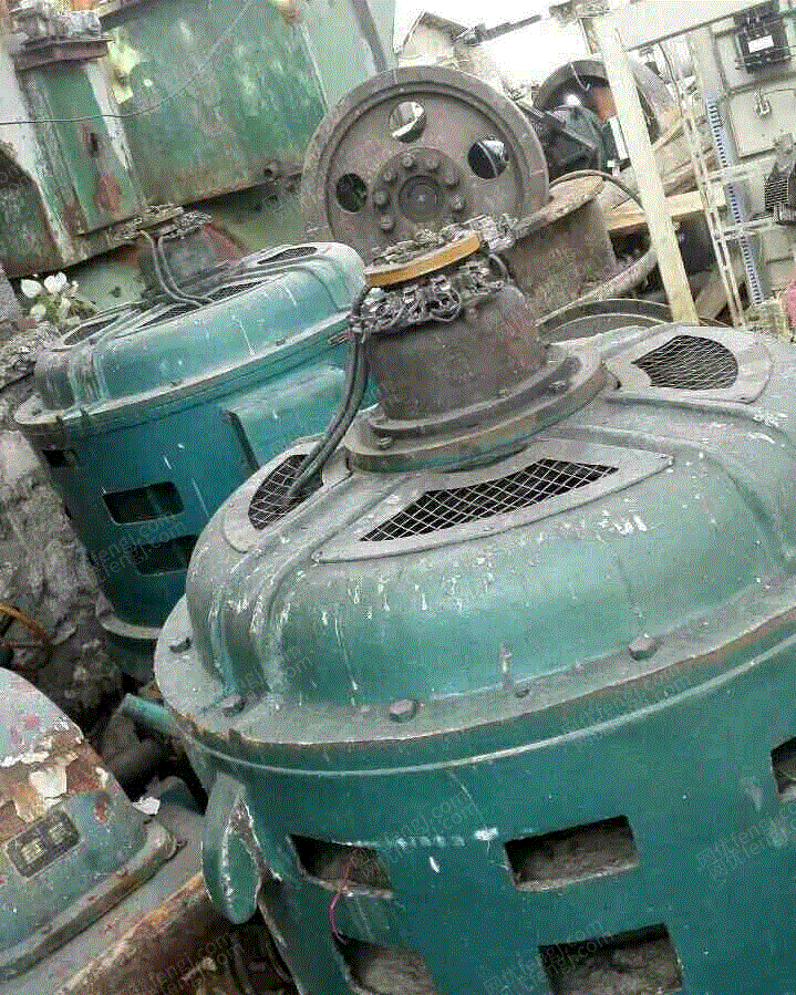 万州老式水轮发电机图片
