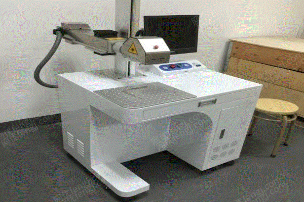 转让库存二氧化碳激光喷码机