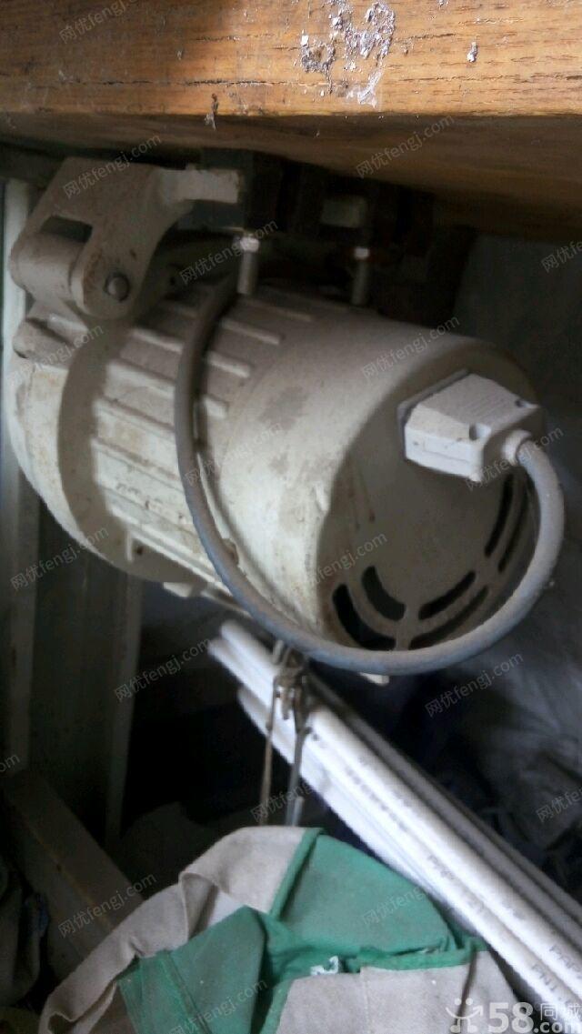 二手封口机出售