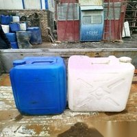 青海西宁因生意转行，回笼资金，特低价处理一批25公斤装旧塑料桶
